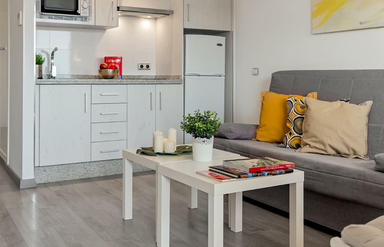 Apartamento Los Tres Soles Màlaga Exteriér fotografie