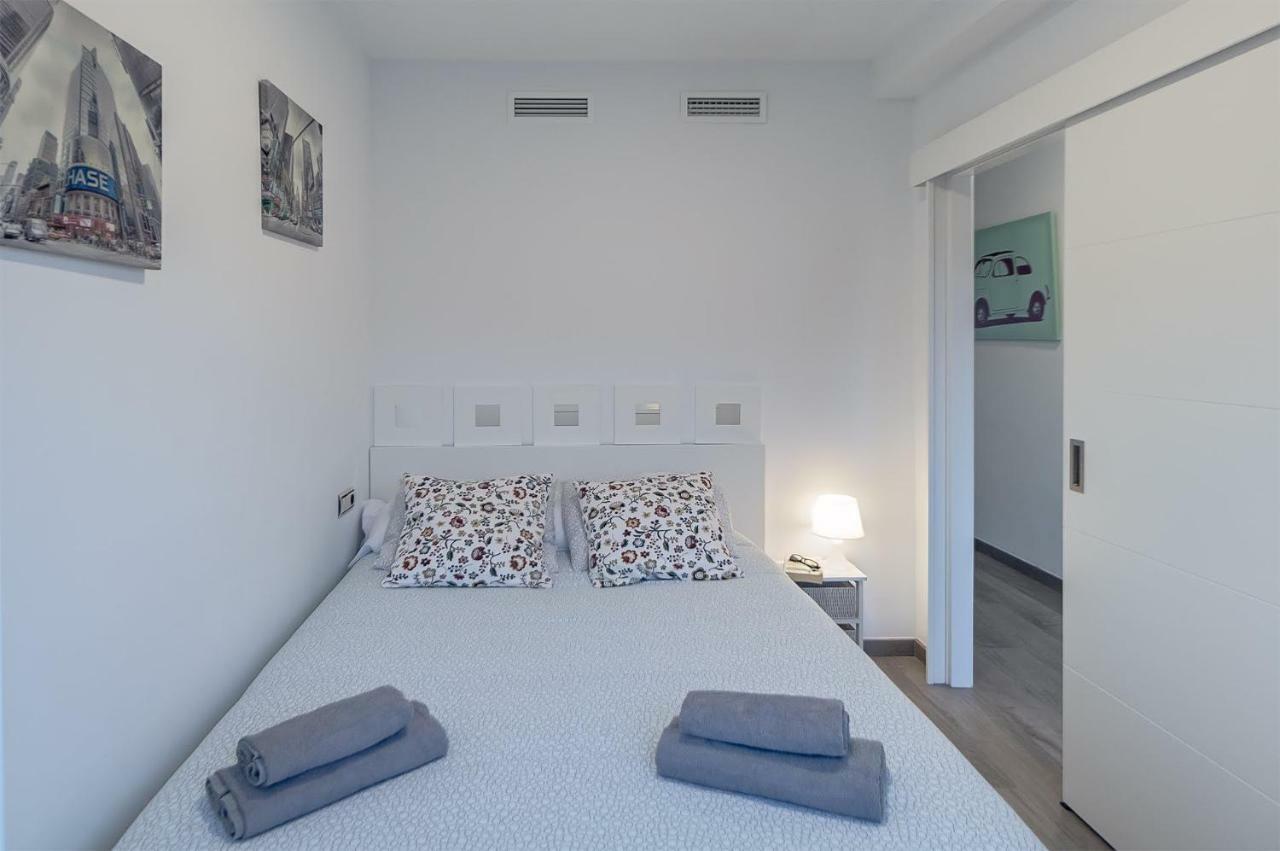 Apartamento Los Tres Soles Màlaga Exteriér fotografie